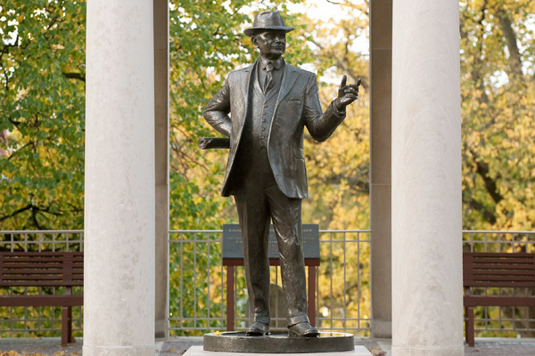 Eastman Statue