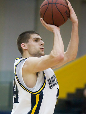Labanowski averaged 11.6 ppg. in the first 13 games last year.