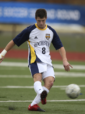 Proud's free kick sealed the victory.