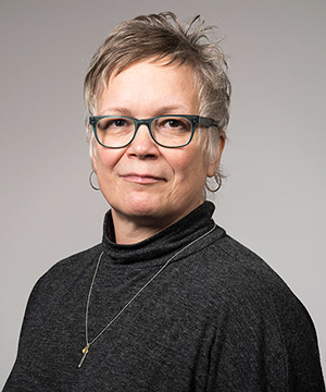 Photo of Beth Olivares