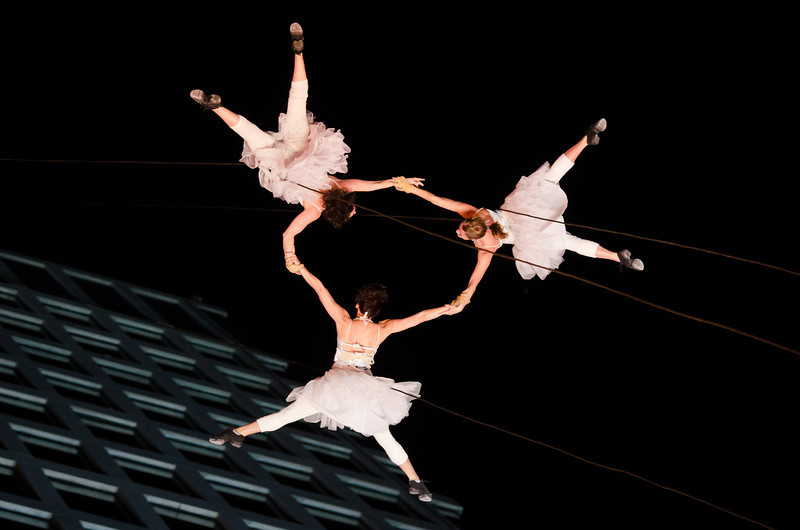 andaloop perform on the side of the HSBC Building