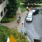 cars arriving at Susan B.