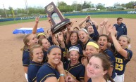 Softball advances to NCAA Championships Softball advances to NCAA Championships