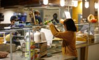 A jump start on fall student dining A jump start on fall student dining