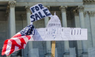 Corporate money in politics threatens US democracy—or does it? Corporate money in politics threatens US democracy—or does it?