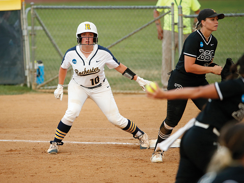 yellowjacket softball team at national tournament University of Rochester