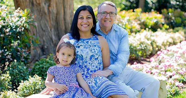 Anju Gupta with her husband and daughter