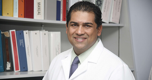 Manish Vig ’91, 95M (MD)