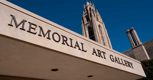 Memorial Gallery Entrance