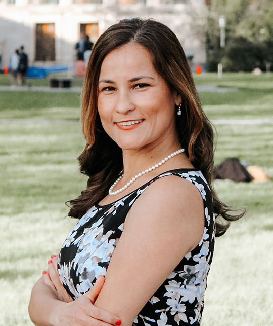 and Raquel Ruiz ’99, ’20S (MBA) headshot