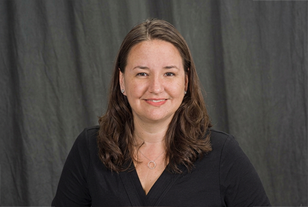 Sarah Peyre headshot