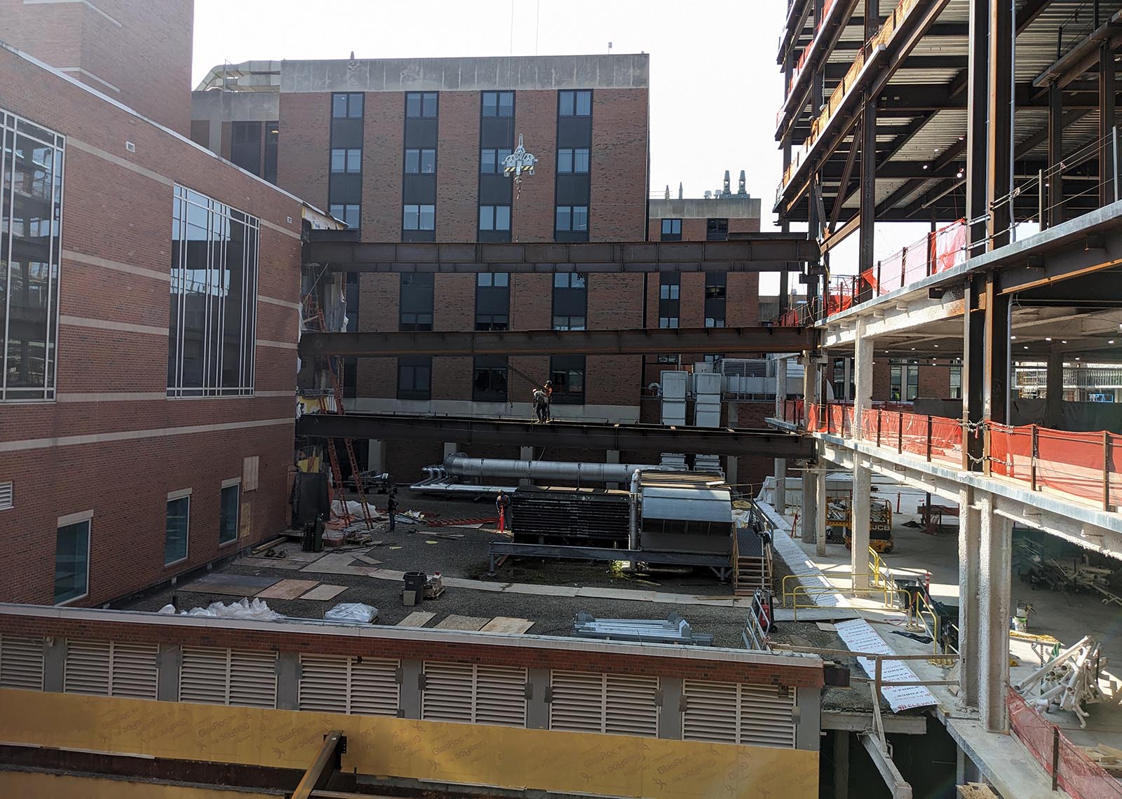 beams of bridge connections for 3rd floor