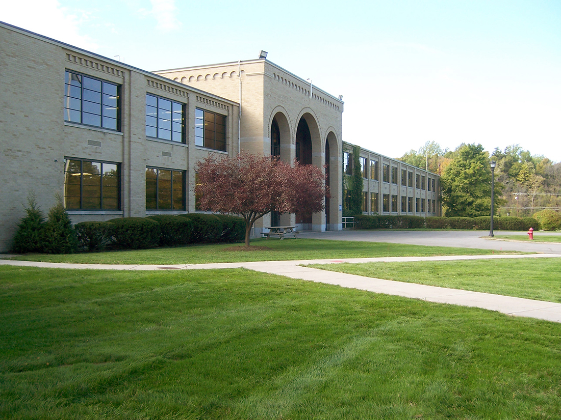 AdvancementCenter2