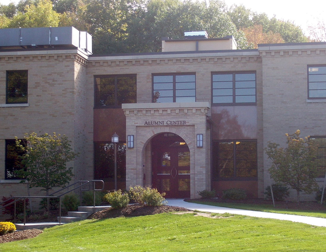 AlumniCenter3