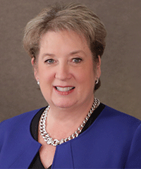 Laura Saxby Lynch headshot