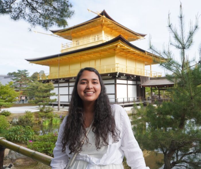 Ananya Goyal '20 photo in front of a pagoda