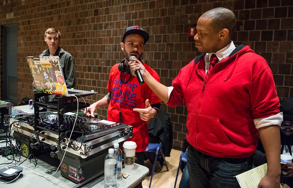 emcee and DJ for break battle