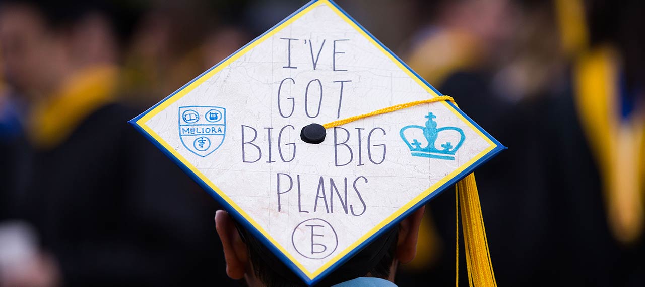 A student's commencement cap