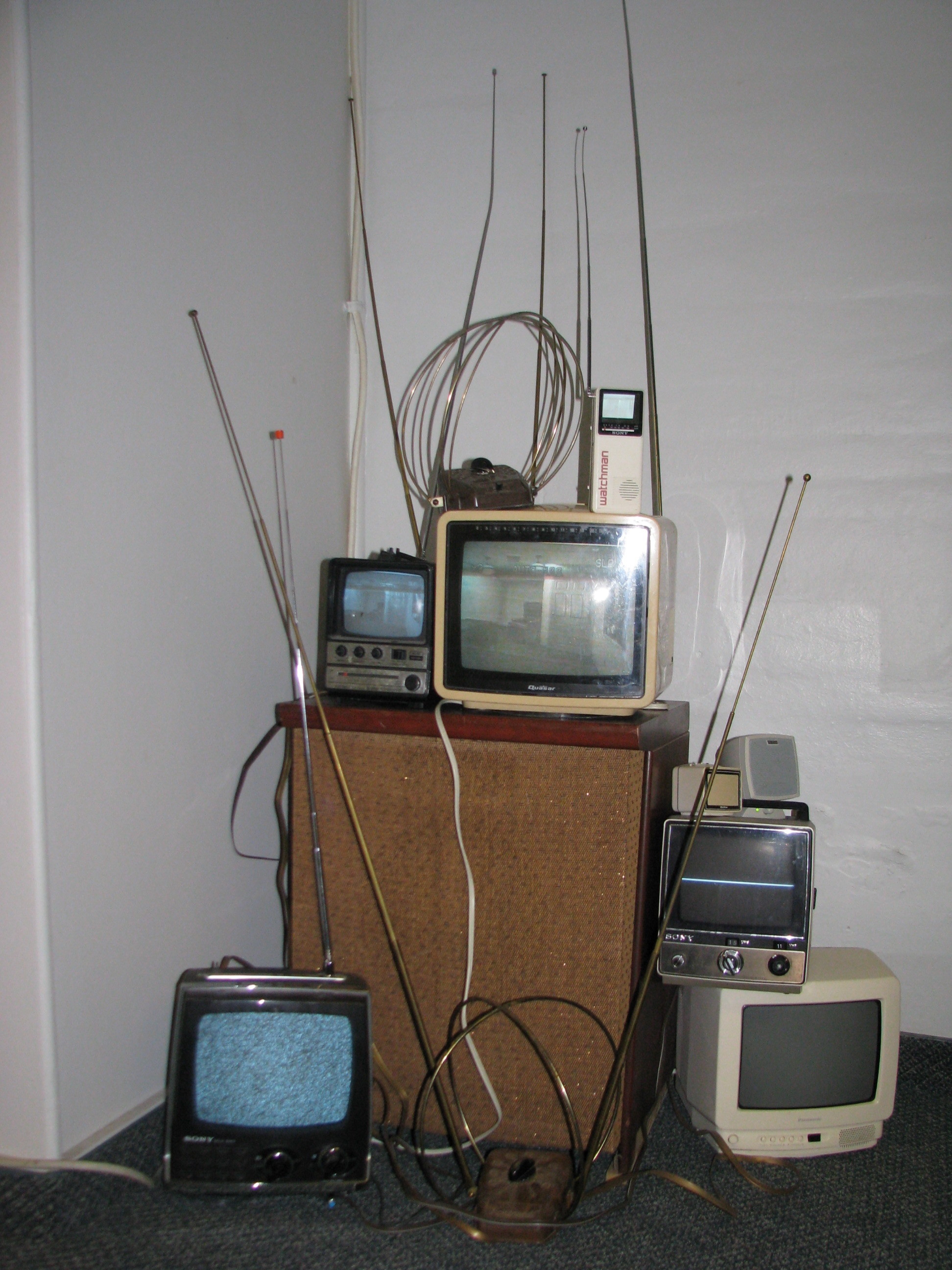 Site-Specific (with and 1000VA - 1003VA.mov) /Installation/ Home