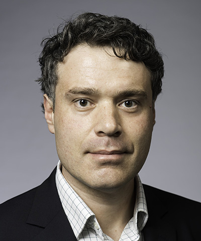 Headshot of Duje Tadin.