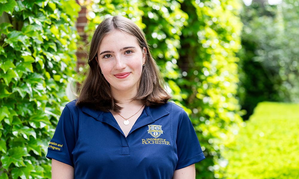 Headshot of Polina Chub