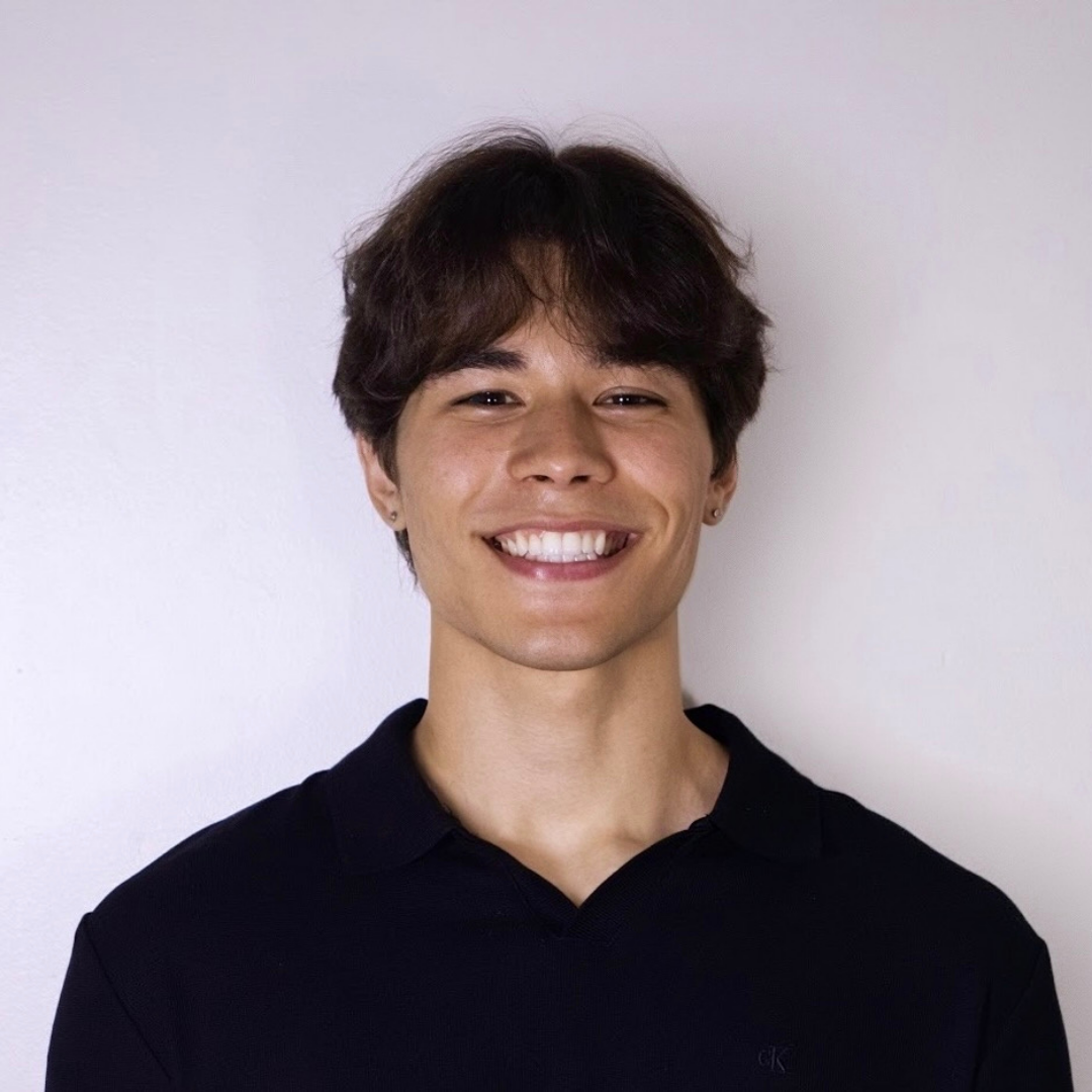Headshot of Casey Kim