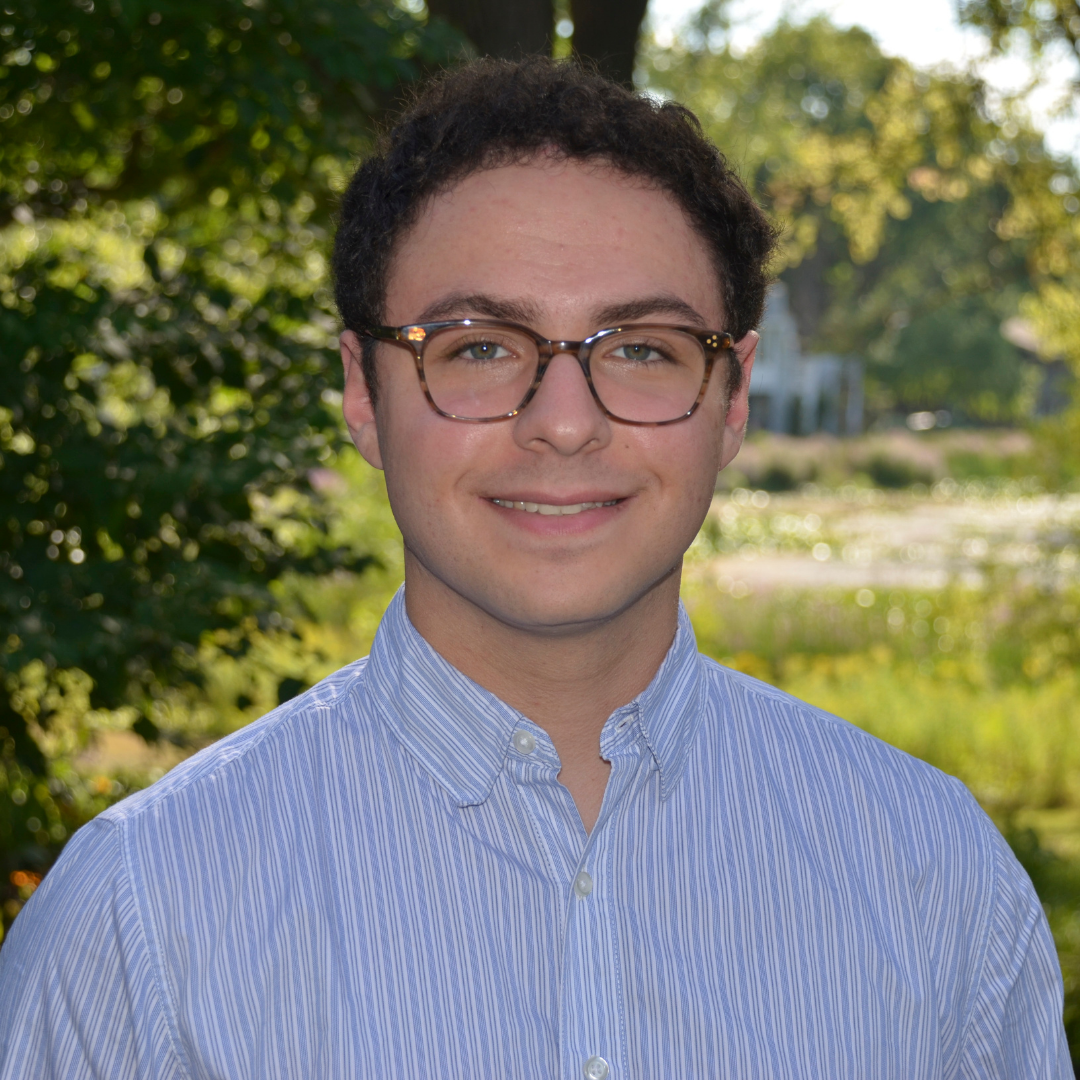 Headshot of Eitan Sacks