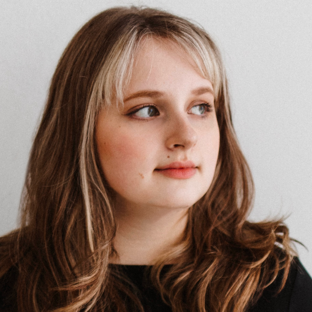 Headshot of Mia Trenbeath