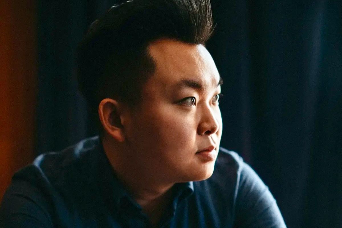 Portrait of Joel Hoo.