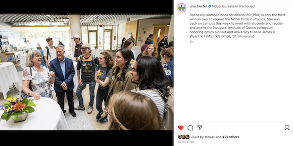 Rochester alumna Donna Strickland ’89 (PhD) meets with students