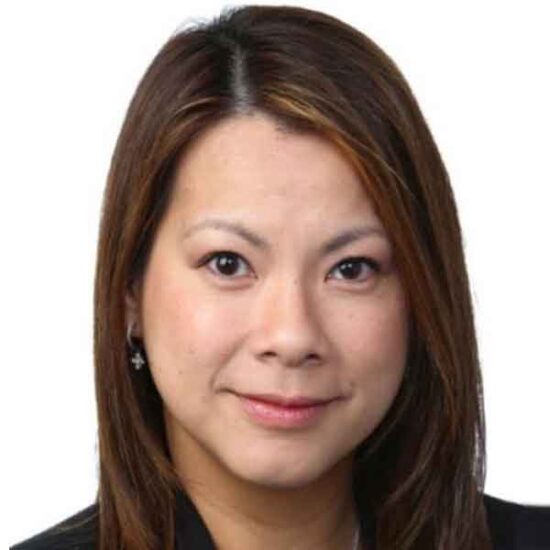 Ria Nova headshot