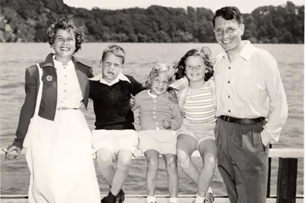 joe and peggy family photo with three children
