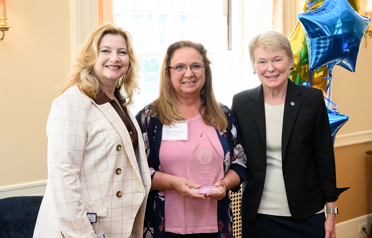University of Rochester Vice President and Chief Human Resources Officer, Kathleen M. Gallucci (L) and University of Rochester President Sarah Mangelsdorf (R) pose with Witmer Award for Distinguished Service winner Mary Madsen of UHS Clinical Operations