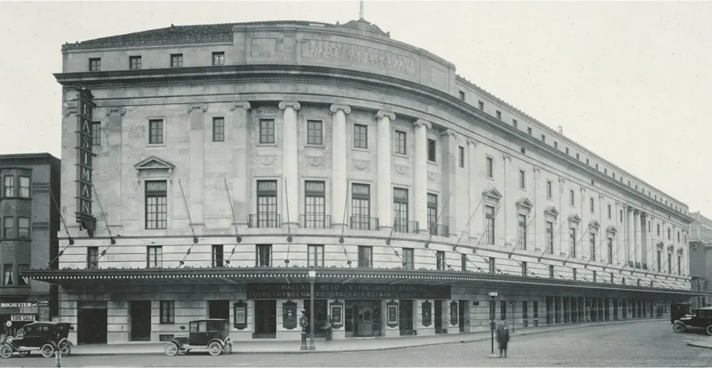 Black and white photo of the front of the Eastman School of music.