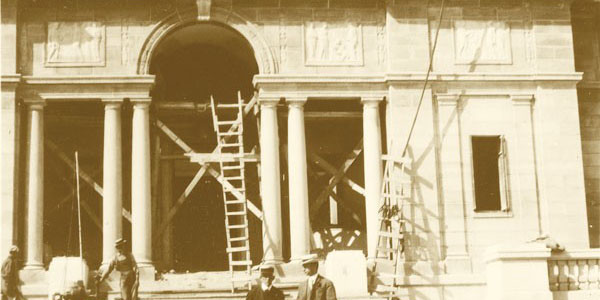 Feature image historical photo of Memorial Art Gallery