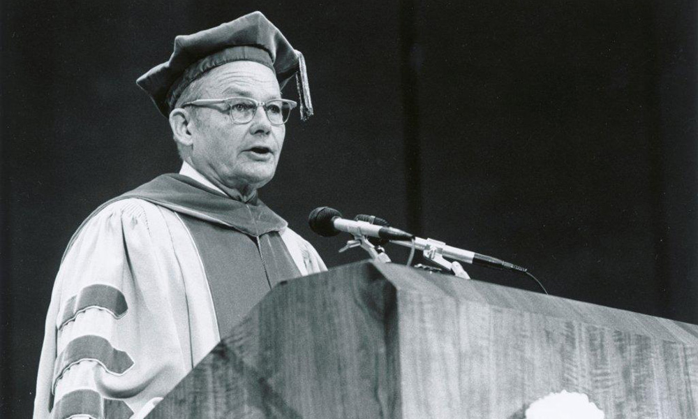 Feature image archival photo of Robert Sproull