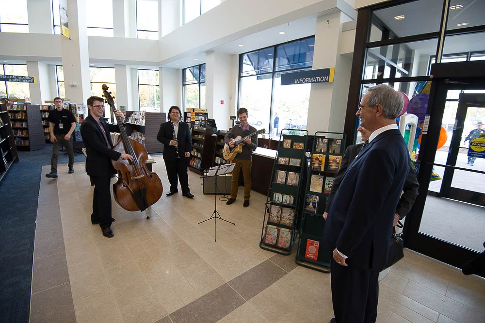 President Seligman and Delores Conway visit the new bookstore