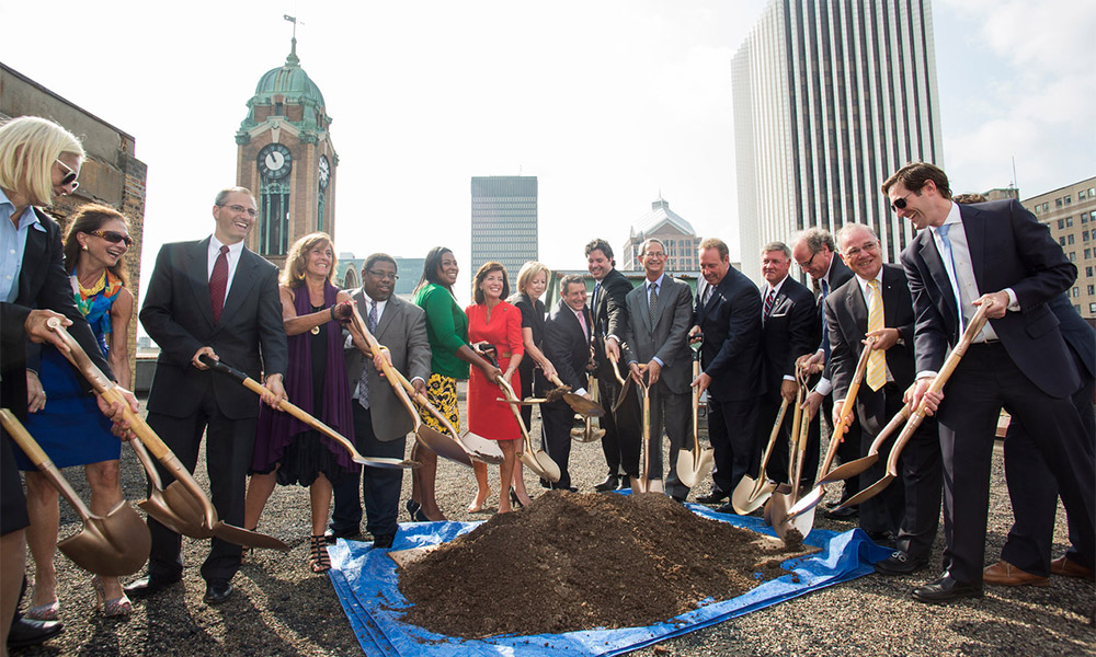 Feature image large group of officials at ceremonial groundbreaking