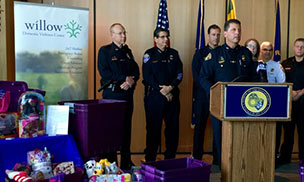 Feature image officers and purple bins