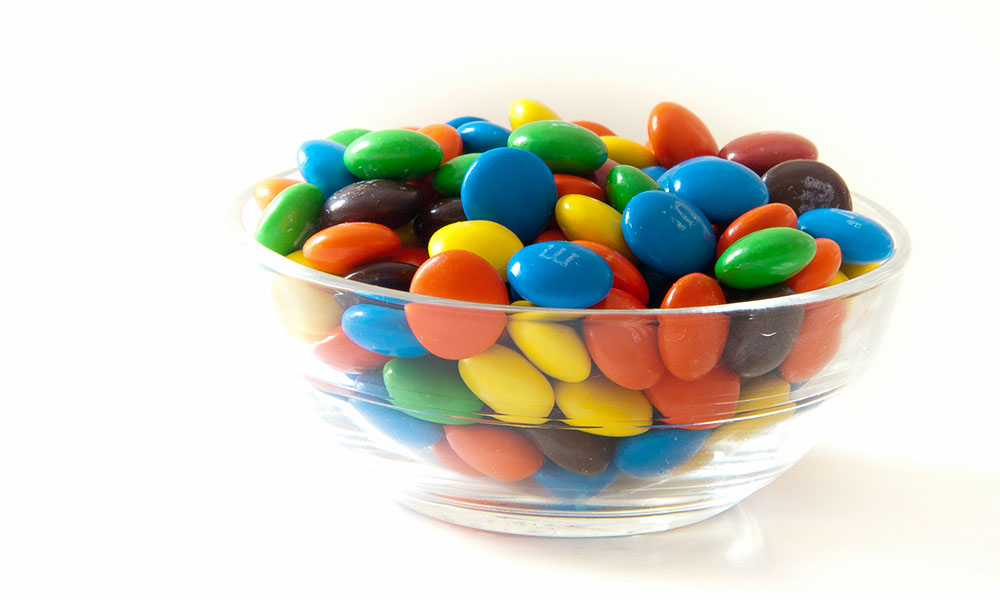 Feature image candy in a bowl
