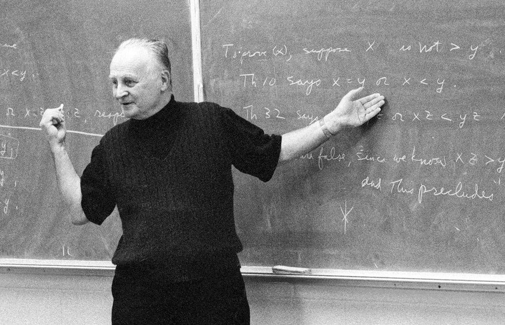 Feature image Ralph Raimi teaching a mathematics course at the University of Rochester in 1994 (Photo credit: Jessica Raimi)