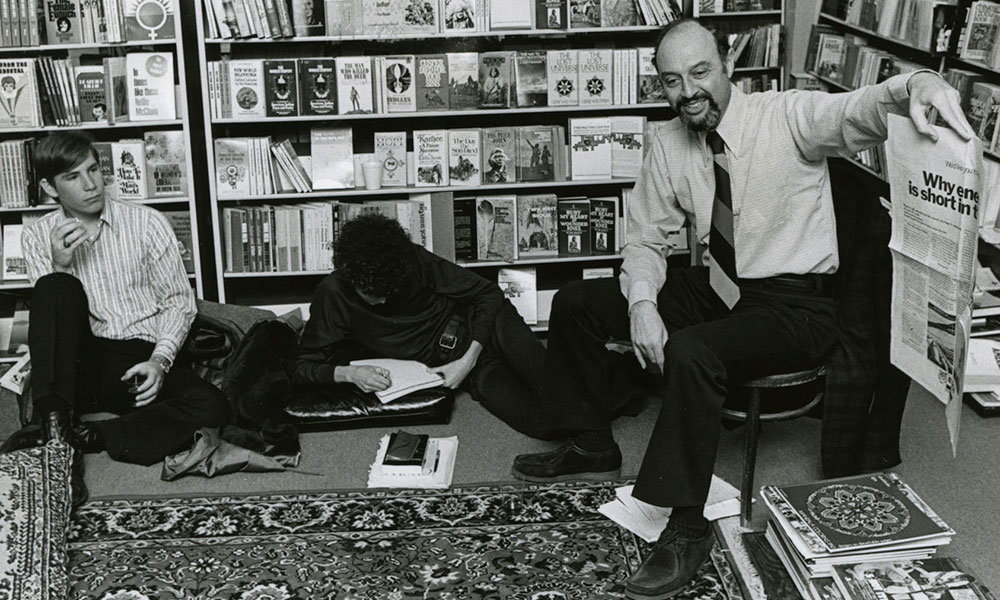 Feature image archival photo of Albert Simon teaching