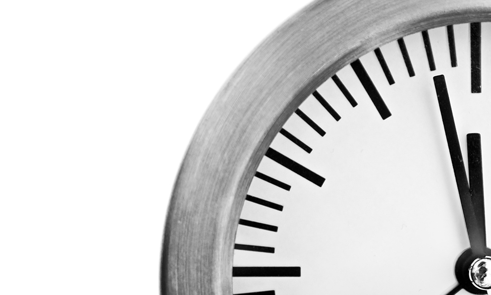 Feature image clock with the minute hand set to two minutes to midnight