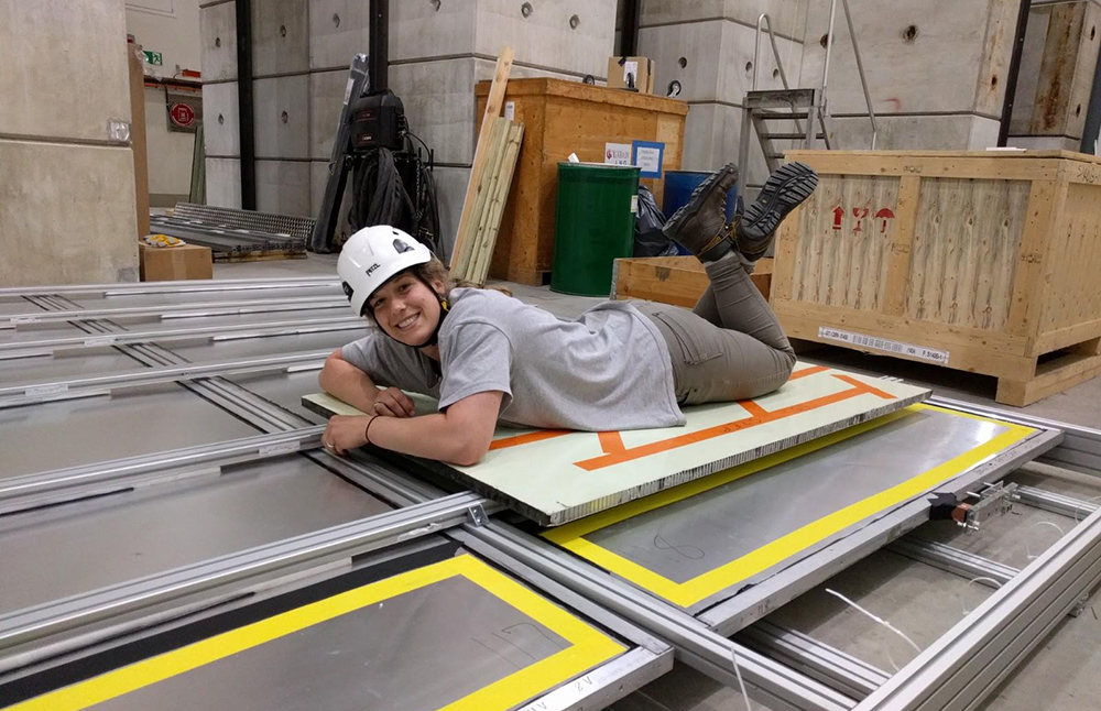 portrait of Sarah Henry wearing a hardhat 