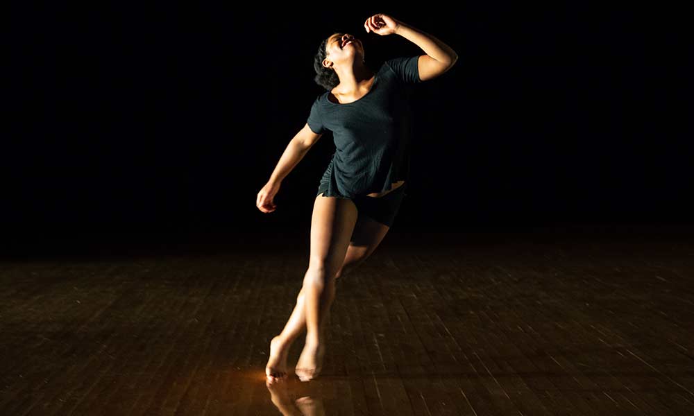 Feature image dancer in a studio.