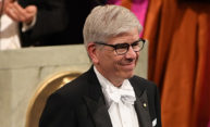 Paul Romer receiving Nobel Prize