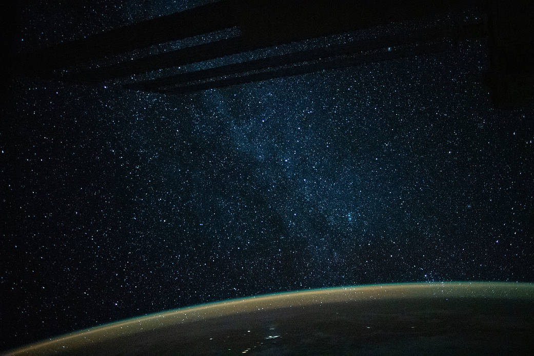 image of milky way from the international space station