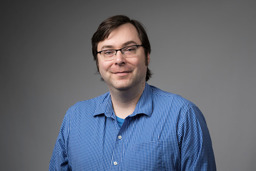 portrait of Eric Synder