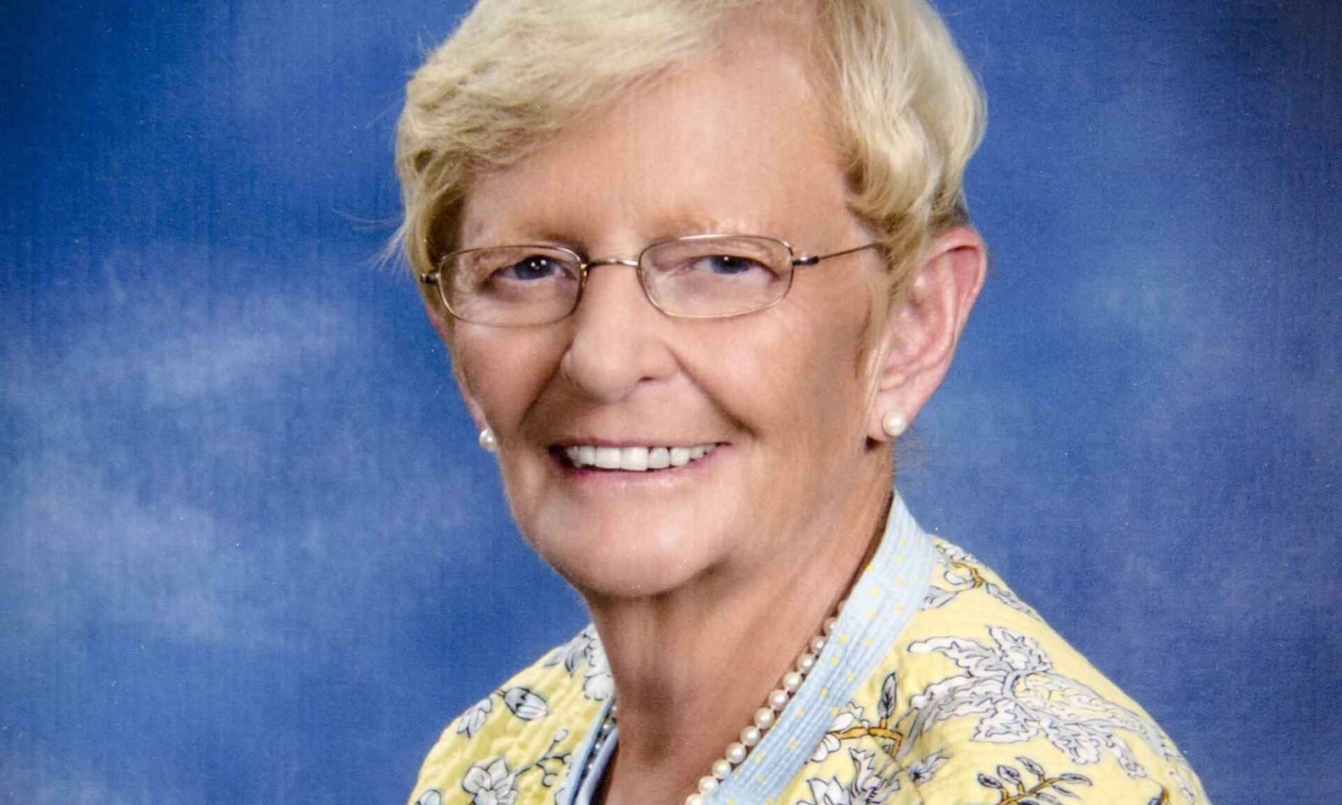 Crop of Barbara Iglewski headshot.