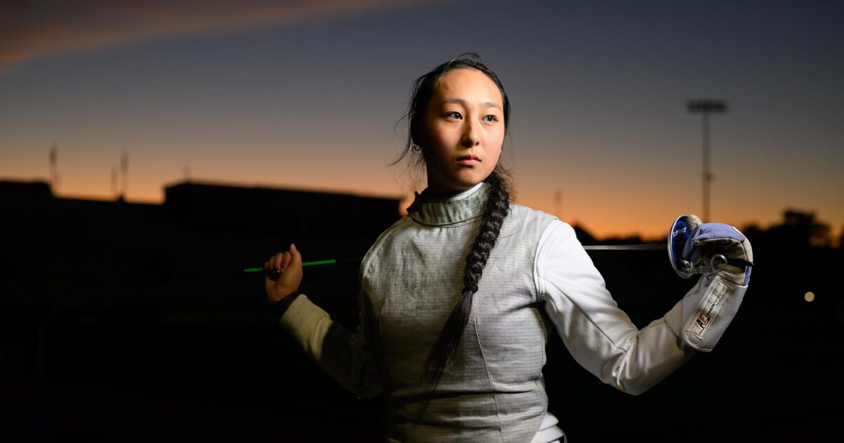 Good sport: Fencing club president Jackie Hsiao ’27
